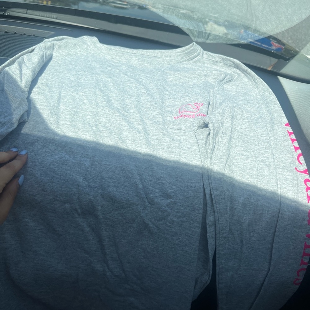 vineyeard vines long sleeve top